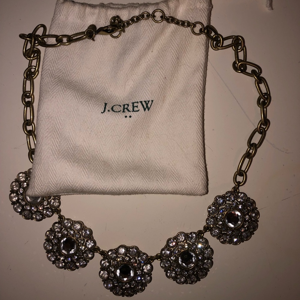 accent necklace